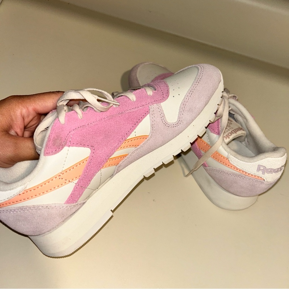Reebok NWOT Shoes - Picture 11 of 12